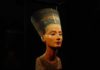Nefertiti’nin Büstü nefertiti bustu Ana Sayfa